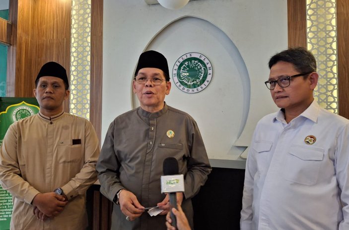 PPATK Sambangi MUI, Bahas Pemblokiran Rekening Dormant KH Cholil Nafis