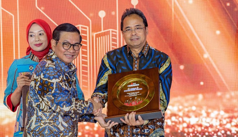 Bank Jakarta Raih 3 Penghargaan Digitalisasi Pasar, Perkuat Transaksi Non-Tunai